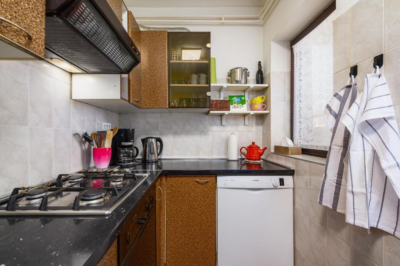 Apartments Josipa Пореч Екстериор снимка