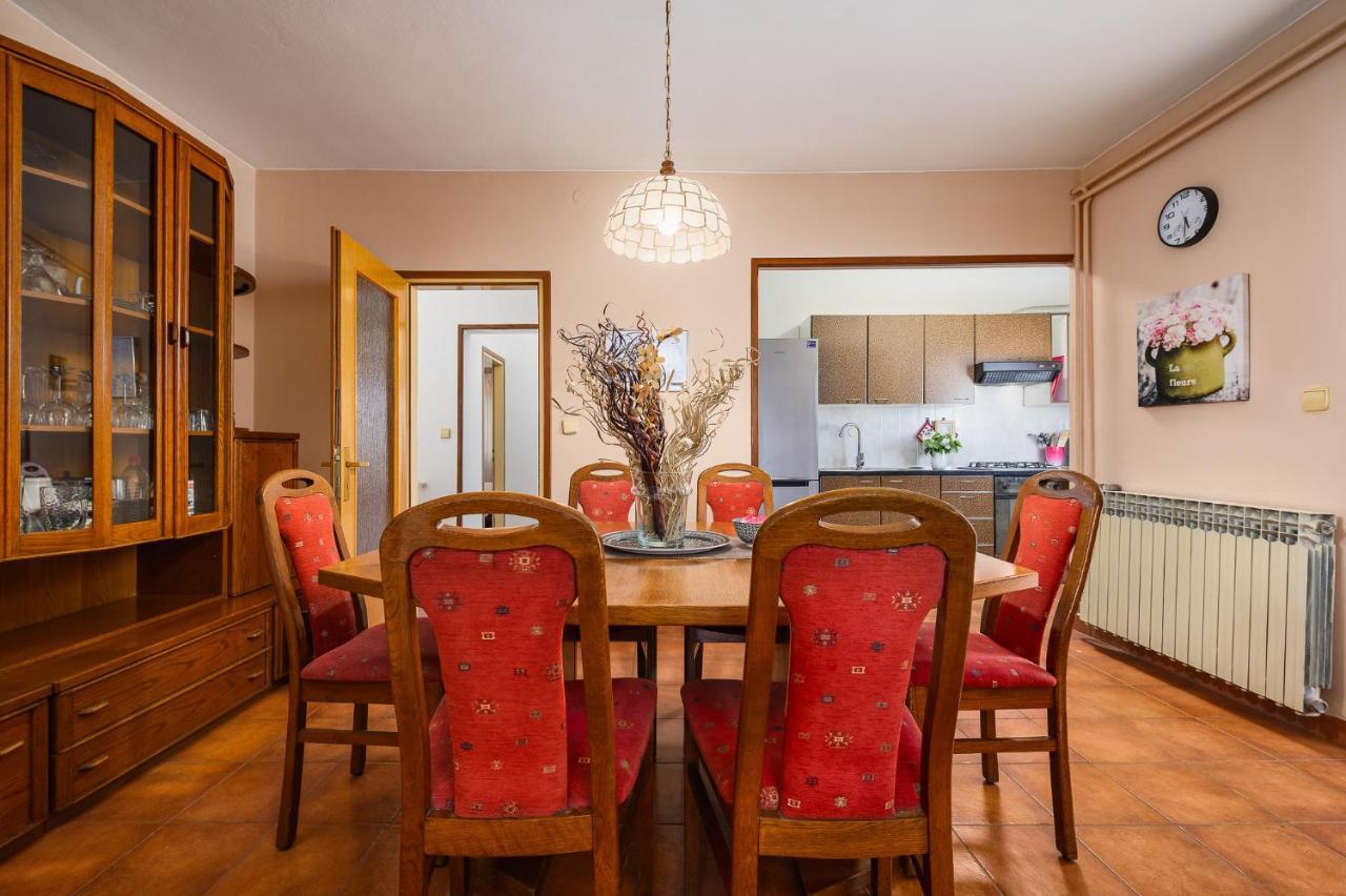 Apartments Josipa Пореч Екстериор снимка
