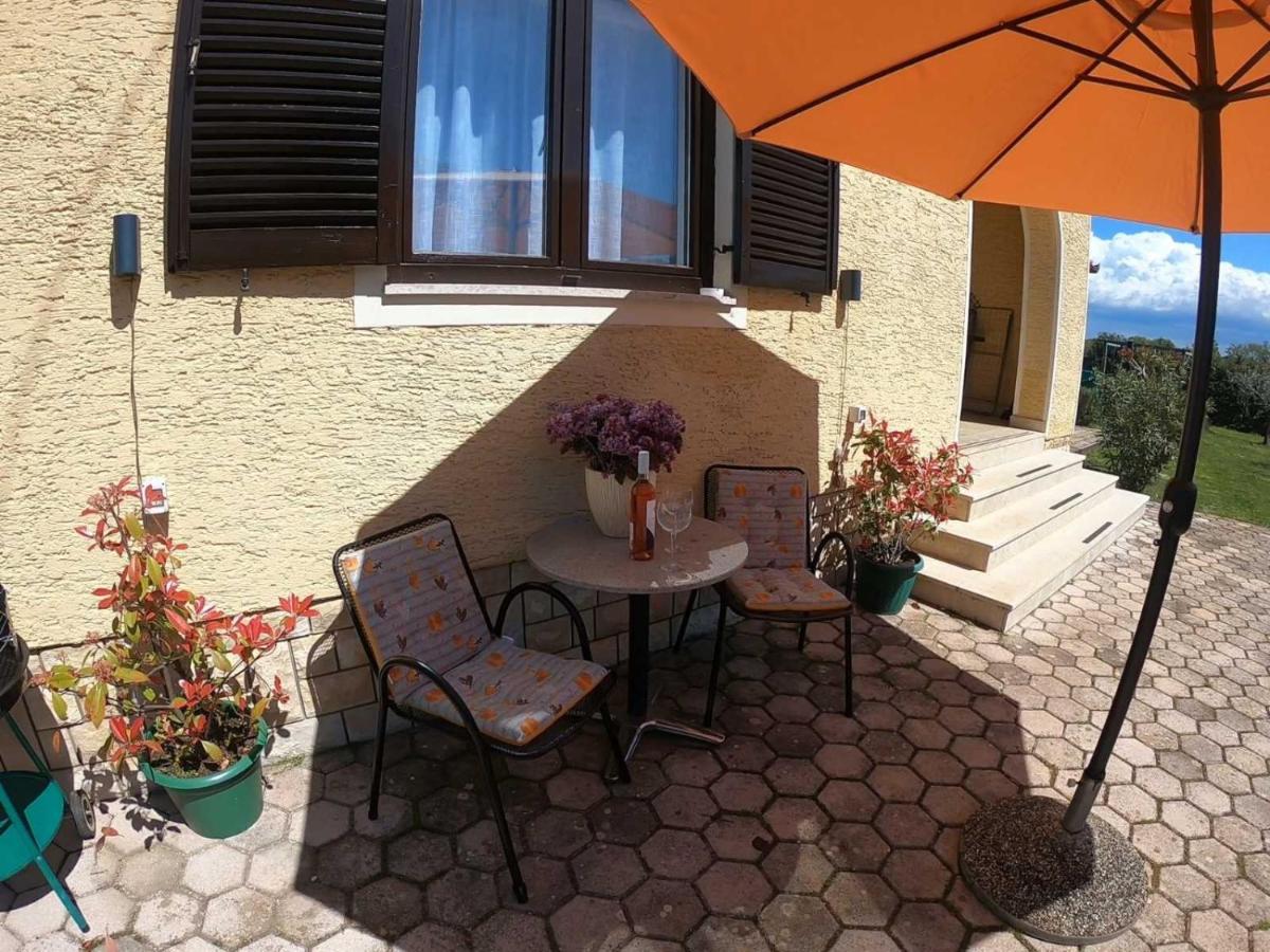 Apartments Josipa Пореч Екстериор снимка