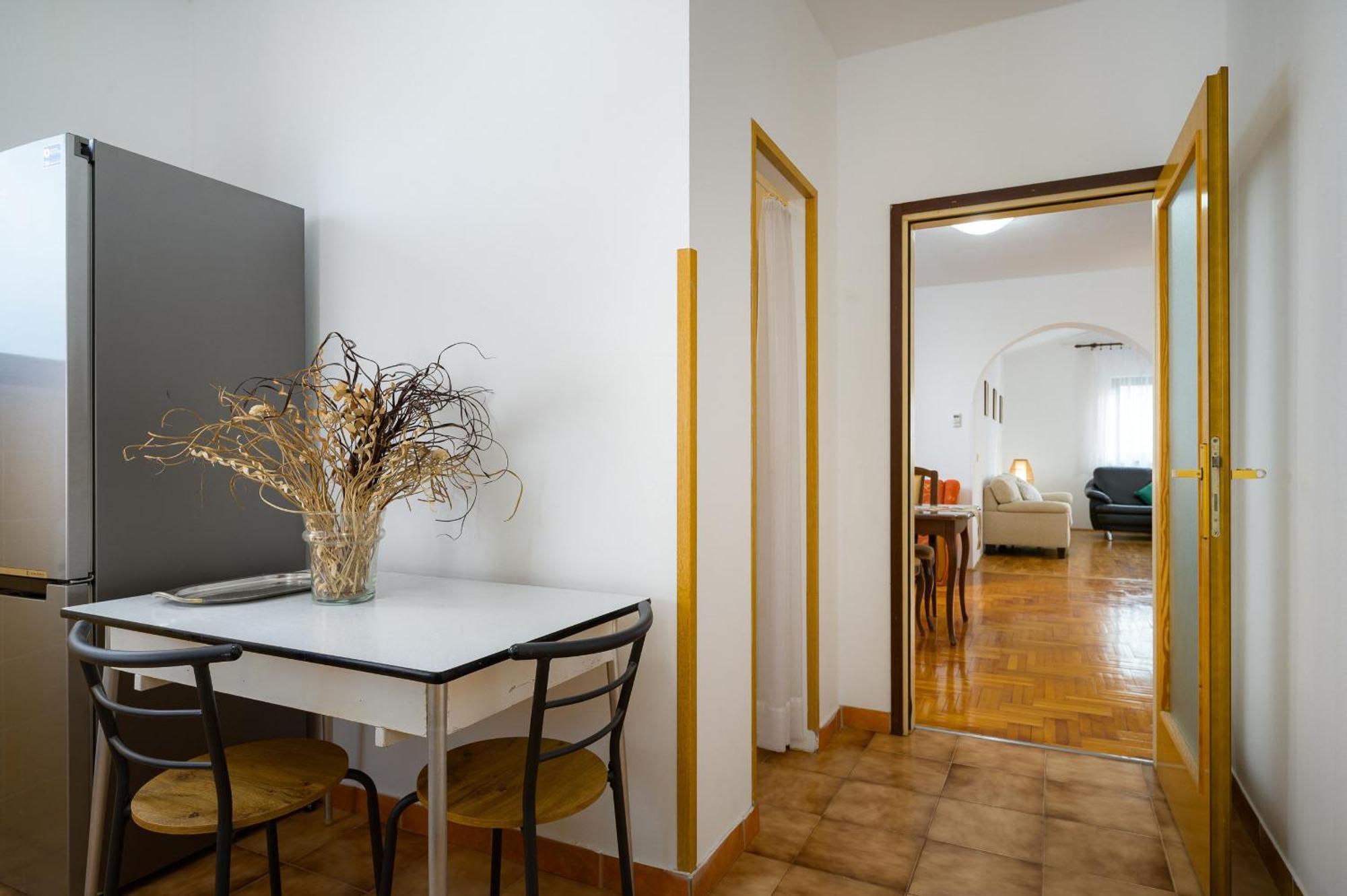Apartments Josipa Пореч Екстериор снимка